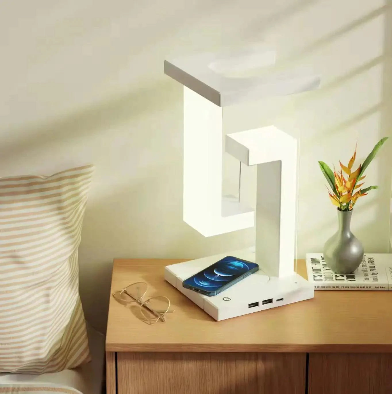suspended in air LED lamp